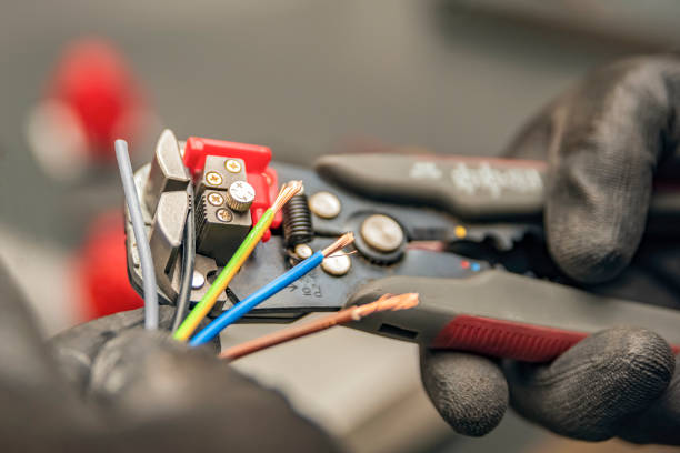 Best Ceiling Fan Installation Electrician  in Loudonville, NY